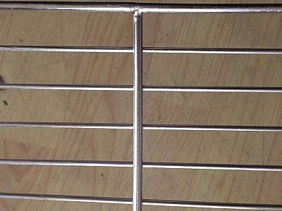 3/4英寸鋼絲網正孔的是1.91cm大孔現在有2公分